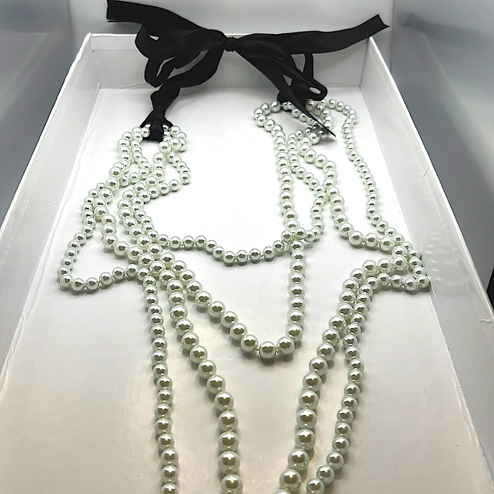 Multi-Strand White Glass Pearl Necklace on Black Satin Ribbon - Beautiful! - Picture 2 of 3